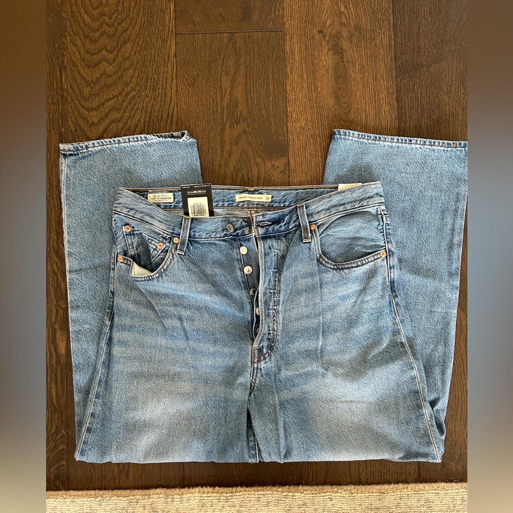 Levi’s Ribcage Straight Jeans